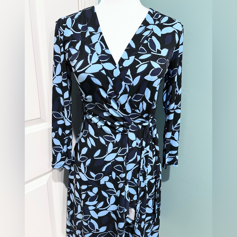 BCBG Maxazria wrap dress. Size S. New with tags